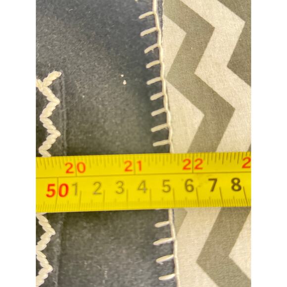 TanTrums Black Wool Blend Embroidered Vest XL Western Boho Button Front Folk - Picture 2 of 4